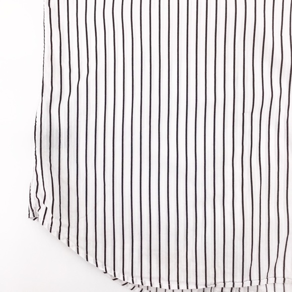 Lauren Ralph Lauren Exclusive Stripe Button Down - Picture 11 of 12